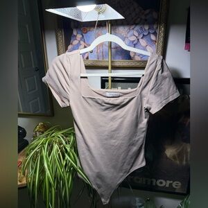 ARITZIA Babaton Medium Tan Square Neck Bodysuit